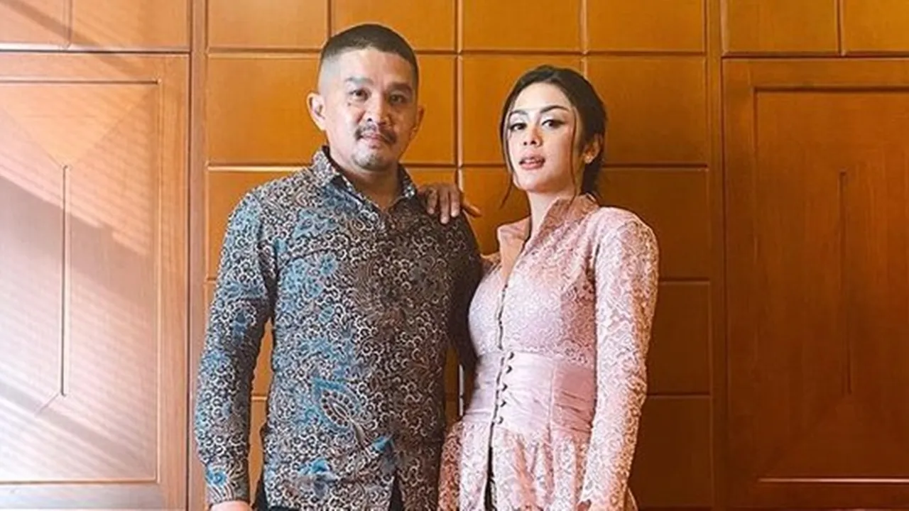 Selvi Kitty & Rangga Ilham Umumkan Perceraian Usai 6 Tahun Berumah Tangga