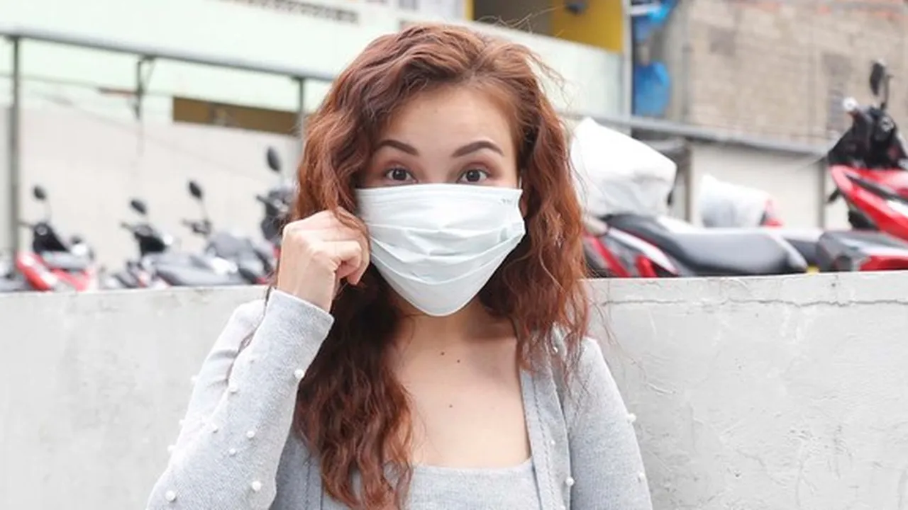 Semakin Terbuka, Ayu Ting Ting Ajak Adit Jayusman Jenguk Anak Zaskia Gotik