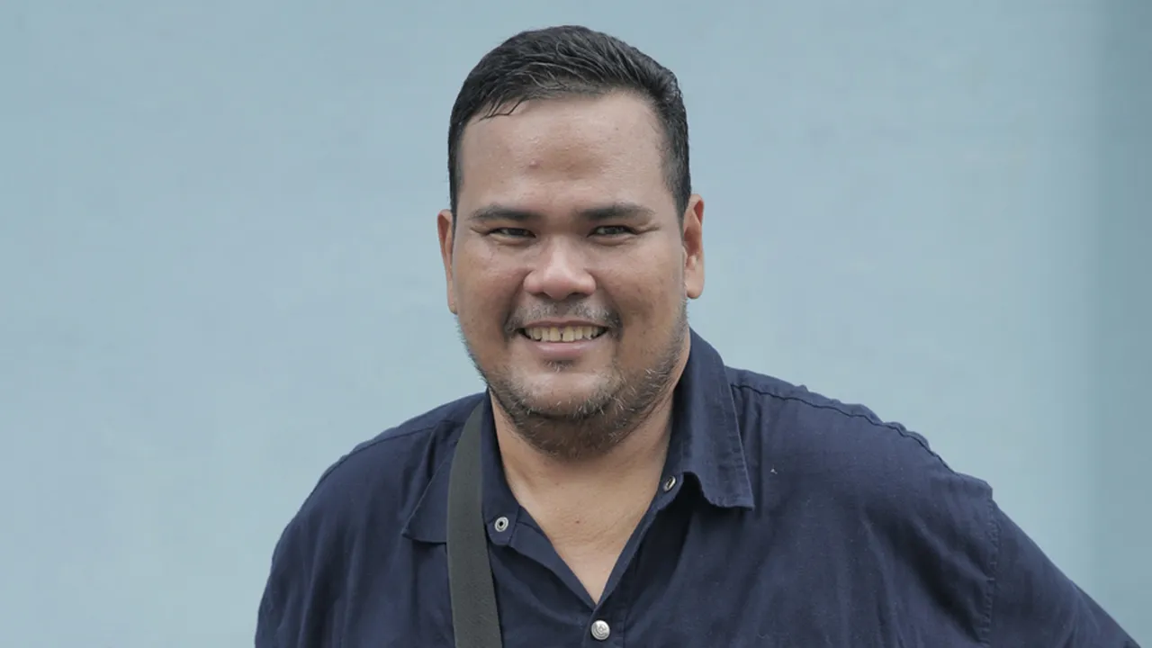 Sembuh Dari Stroke, Fahmi Bo 'Gusur' Kini Bantu Istri Jualan Kue Sembuh Dari Stroke, Fahmi Bo 'Gusur' Kini Bantu Istri Jualan Kue