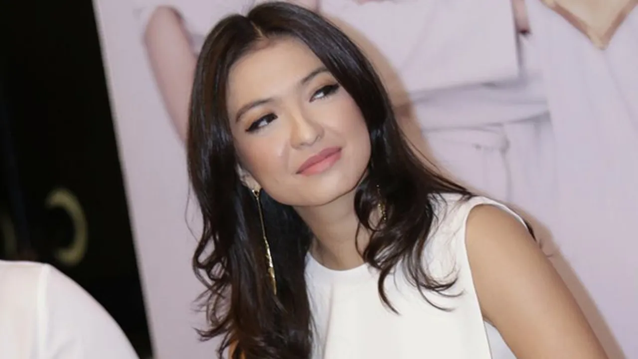 Sembunyikan Sosok Pacar, Raline Shah Tak Takut Ada Wanita Idaman Lain Sembunyikan Sosok Pacar, Raline Shah Tak Takut Ada Wanita Idaman Lain