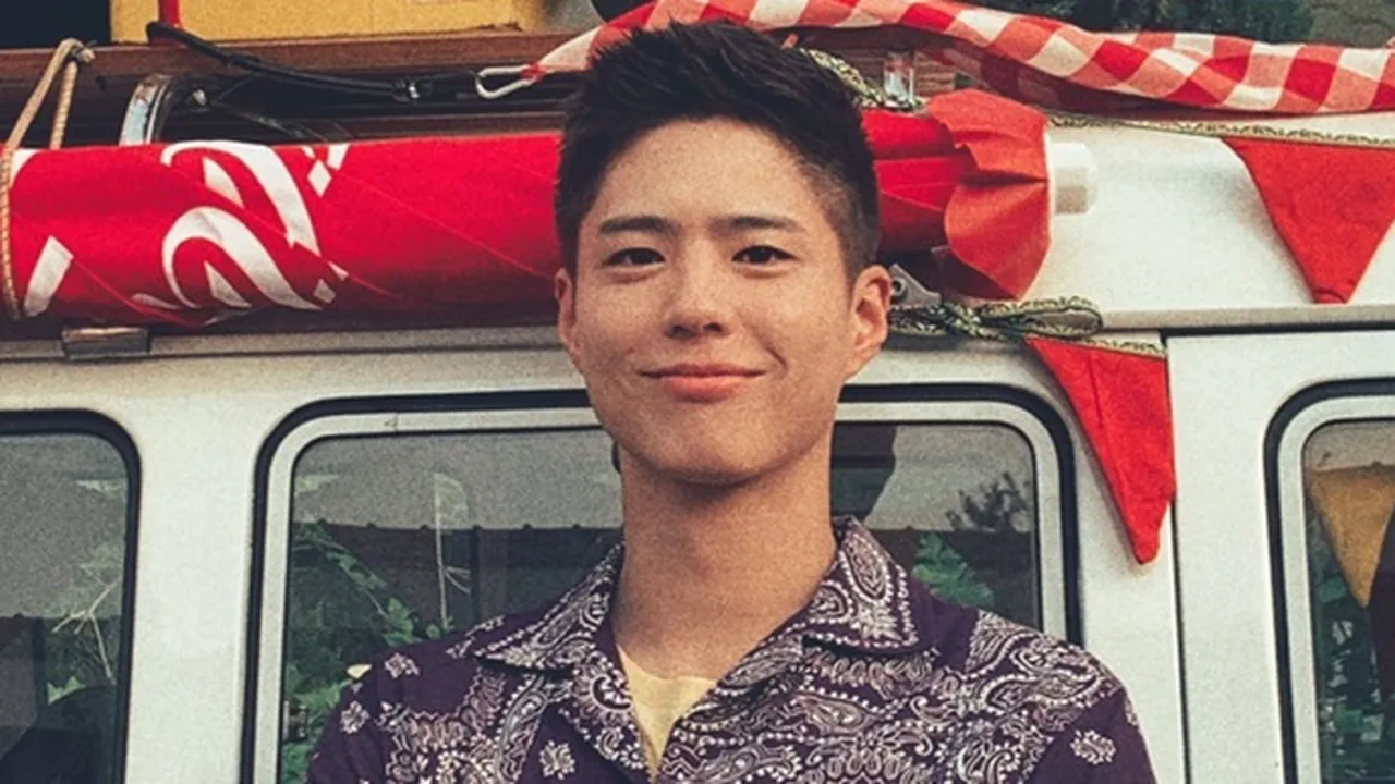 Sempat Bikin Bingung, Misteri Akun Twitter Park Bo Gum yang Masih Update Akhirnya Terpecahkan Sempat Bikin Bingung, Misteri Akun Twitter Park Bo Gum yang Masih Update Akhirnya Terpecahkan