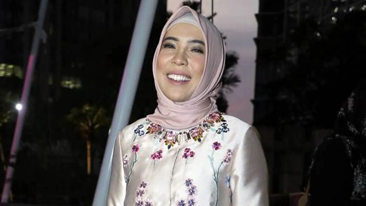 Sempat Ketakutan, Begitu Berhijab Fitri Tropica Merasa Cantik Banget