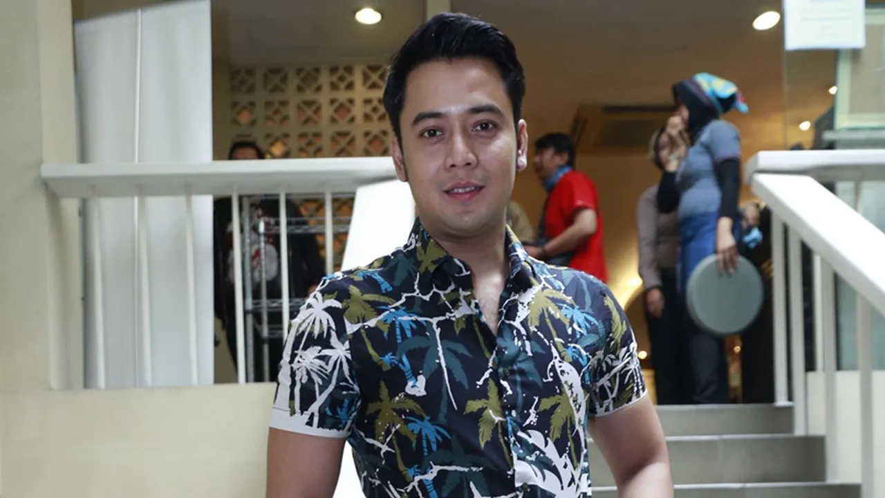 Sempat Mengaku Mualaf, Ternyata Kriss Hatta Tak Pernah Memeluk Islam