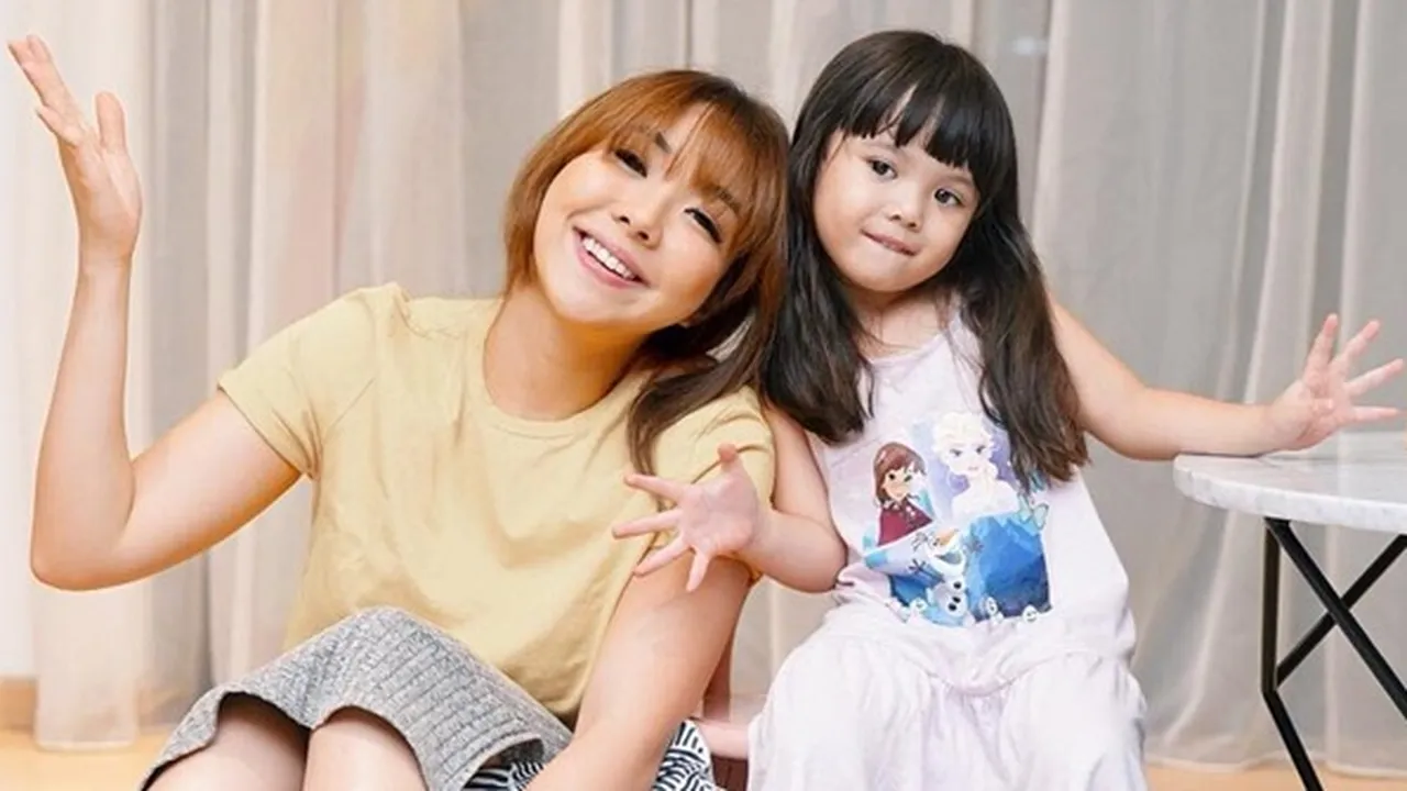 Senengnya Gempi Reunian Dengan Koneng, Jadi Babysitter Sementara