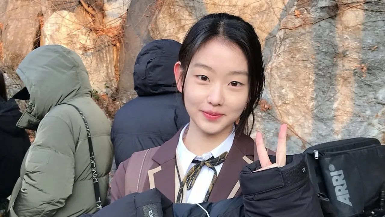 Seo Su Min Tetap Kerja Paruh Waktu Meski 'AGENT KIM REACTIVATED' Sukses Besar