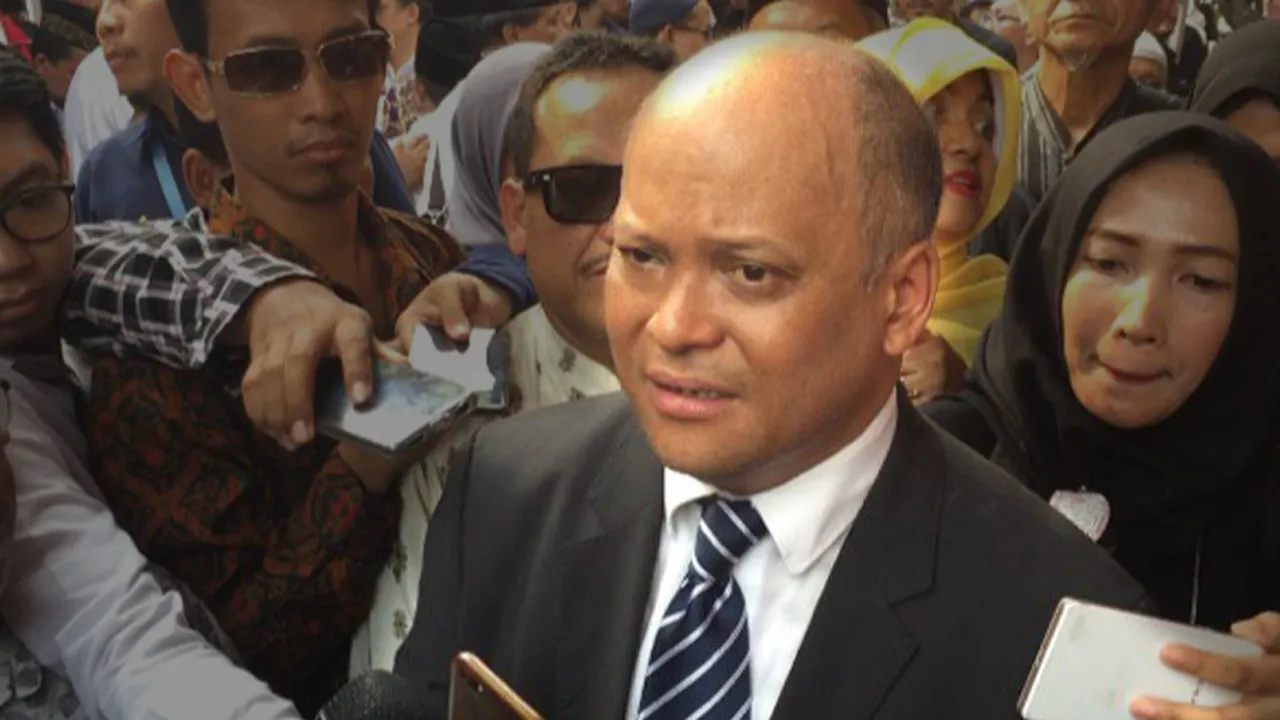 Sepeninggal Ainun, Setiap Hari BJ Habibie Tak Lupa Baca Doa Tahlil