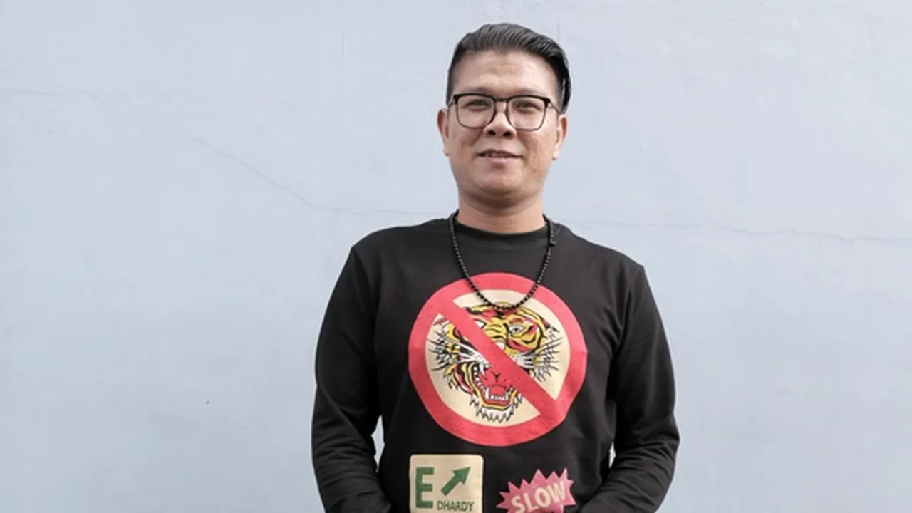 Sepi Job Selama Masa Pandemi, Andika Mahesa 'Babang Tamvan' Banting Setir Jualan Beras Sepi Job Selama Masa Pandemi, Andika Mahesa 'Babang Tamvan' Banting Setir Jualan Beras