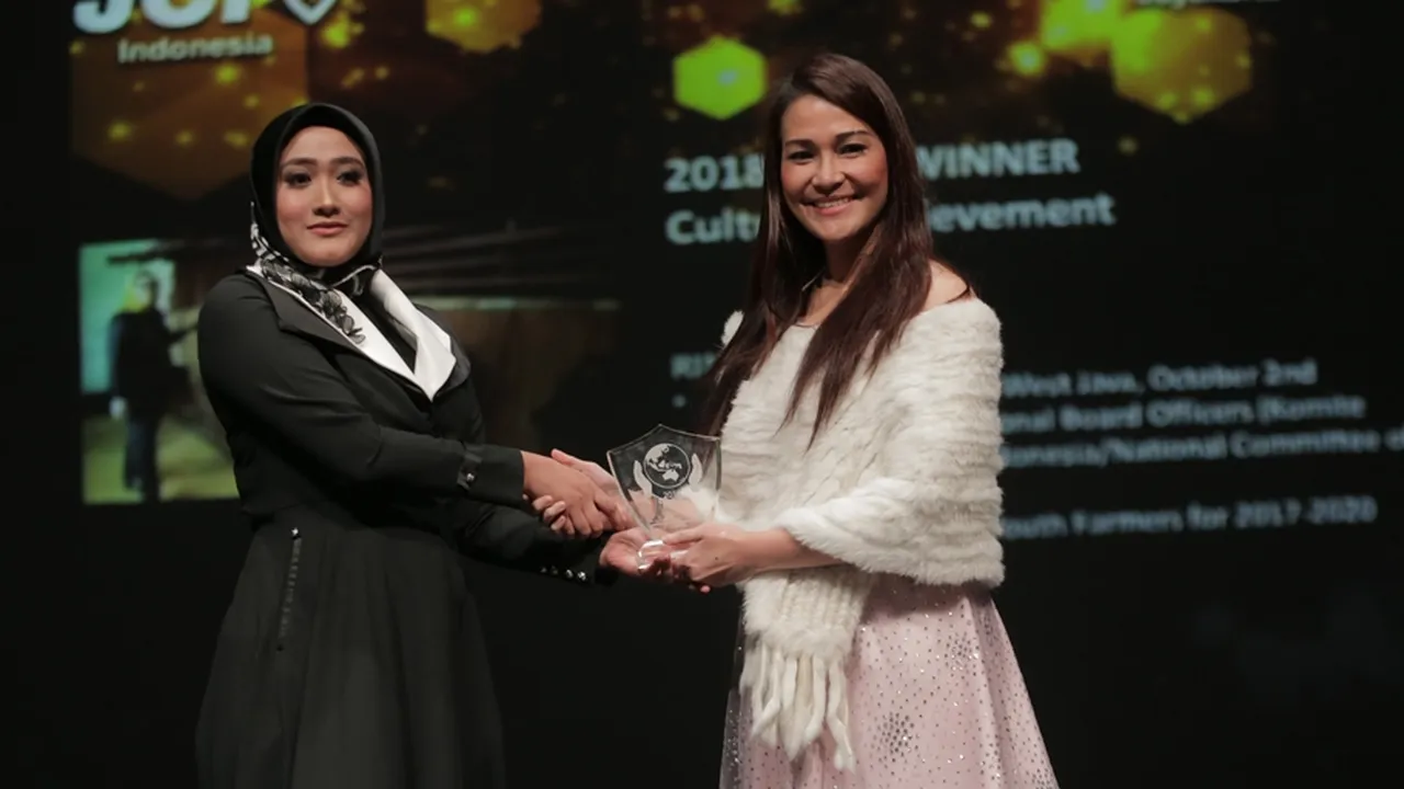 Sering Dapat Peran Antagonis, Instagram Rina Herk Diserang Haters