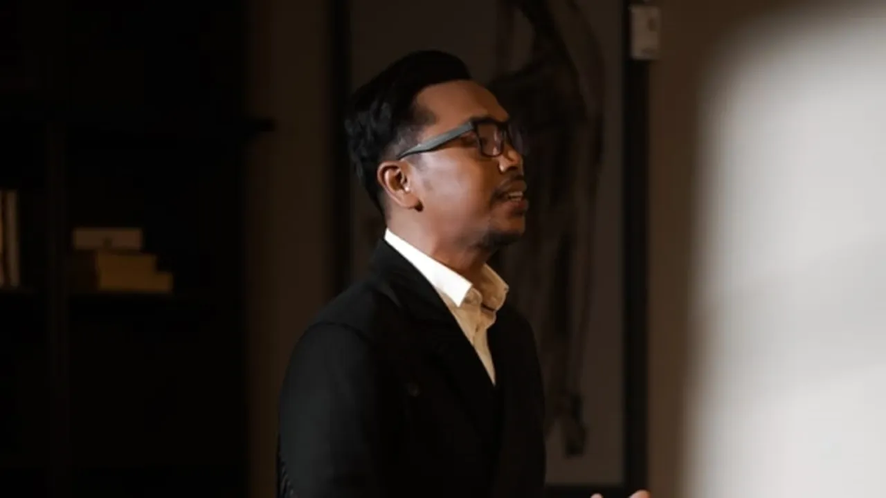 Setelah Lama Vakum, Sammy Simorangkir Comeback Rilis Single Super Romantis 'Kisah Abadi'