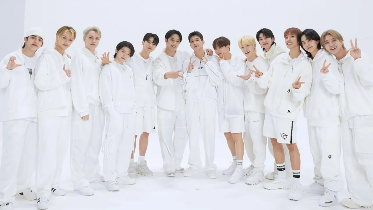 SEVENTEEN Berkolaborasi dengan The Smurfs, Rayakan Musik dan Persahabatan
