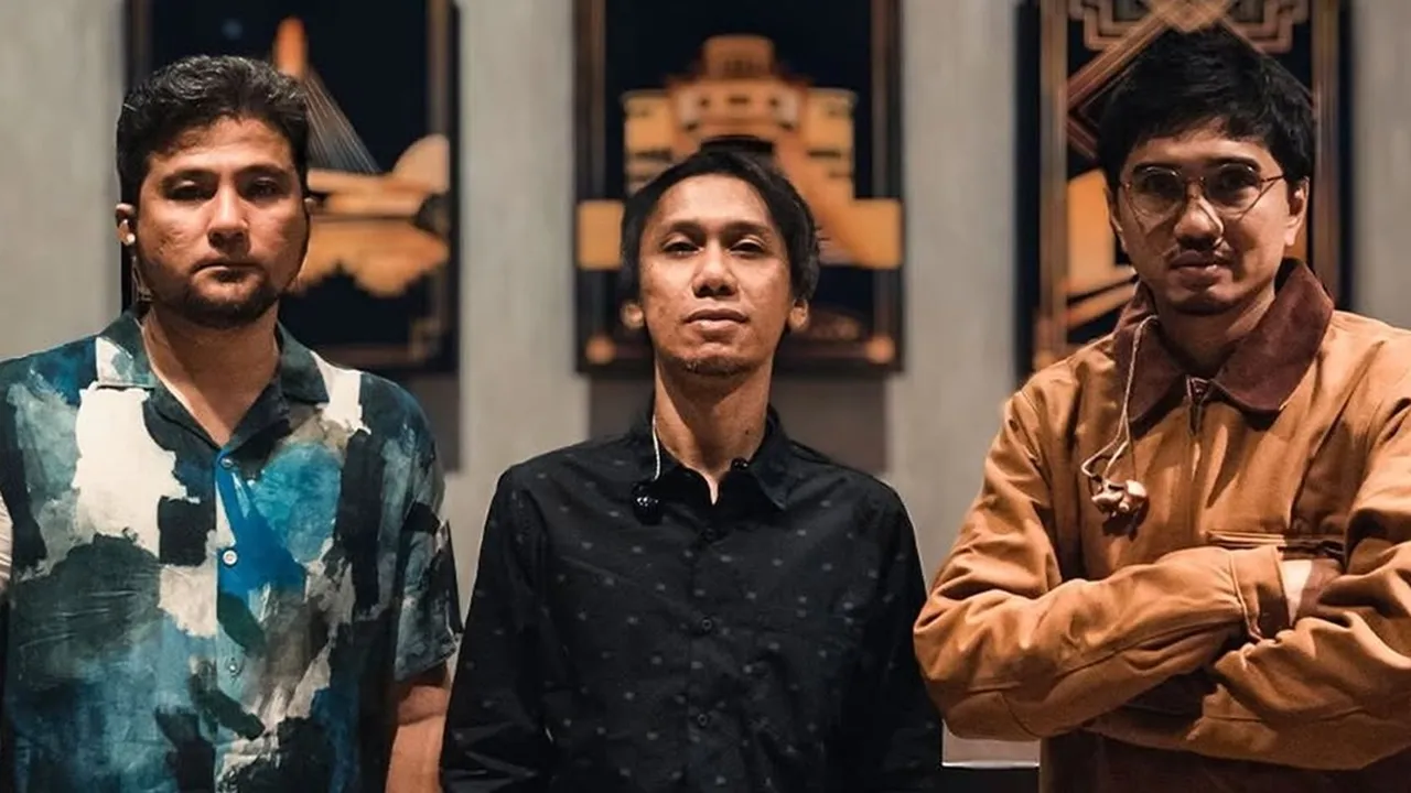 Sheila On 7 Suguhkan Konsep Langka 'Side B' di Panggung Pestapora 2025