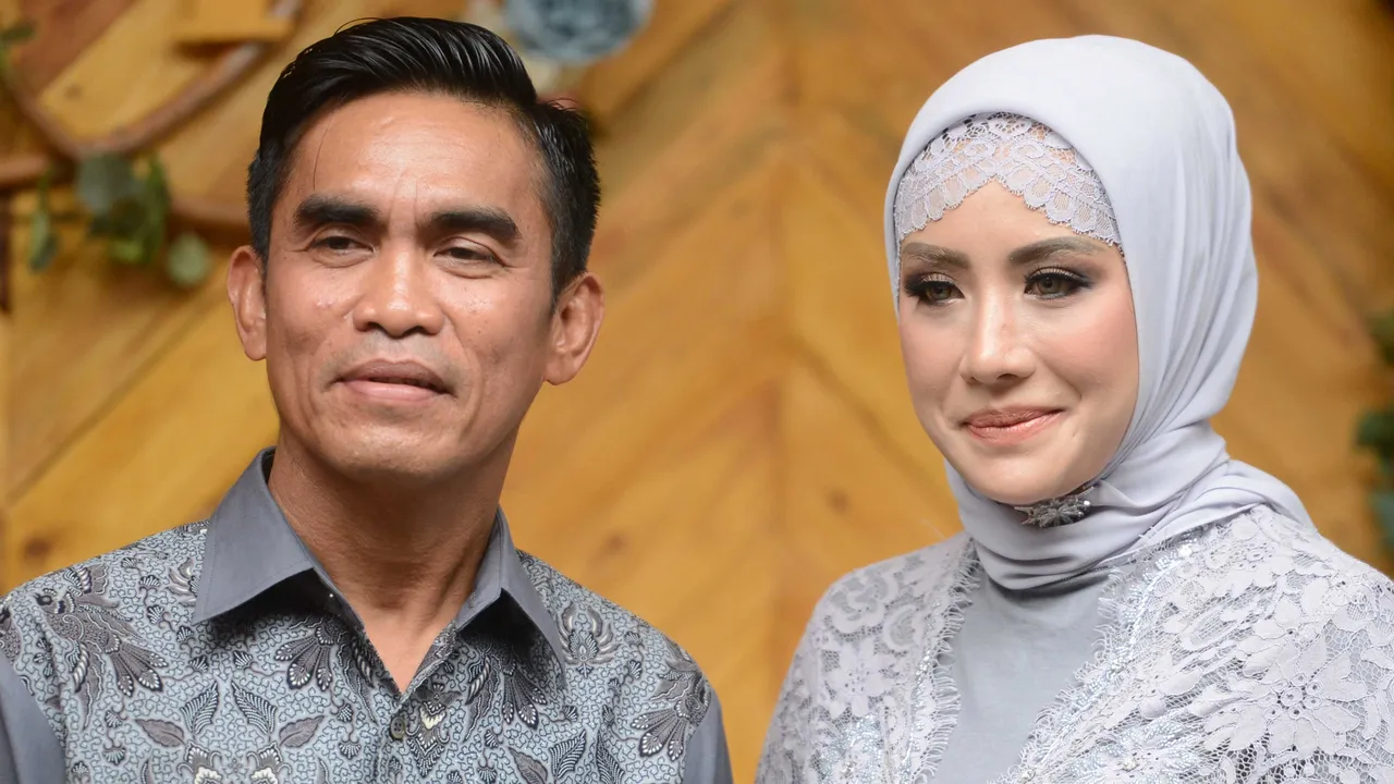 Shinta Bachir Resmi Dilamar Anggota DPRD Sidrap, Keluarga Salah Pasang Cincin!