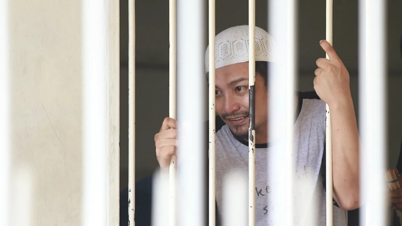 Sidang Kasus Narkoba Ditunda, Zul Zivilia Minta Doa