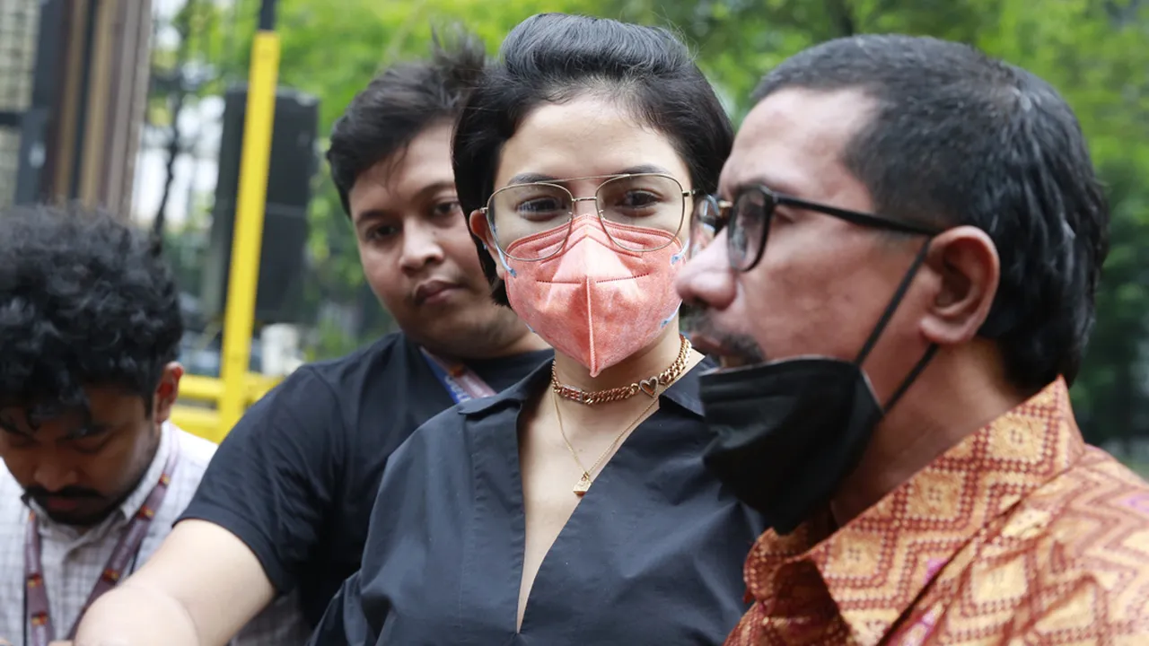 Sidang Perdana Segera Digelar, Nikita Mirzani Siap Bertemu Dito Mahendra