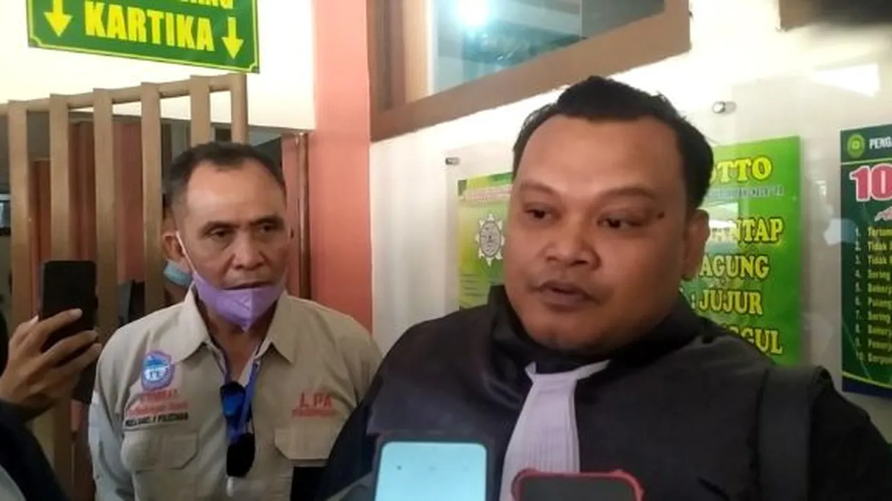 Sidang Tuntutan Kekerasan Seksual Motivator Julian Ekaputra Batal