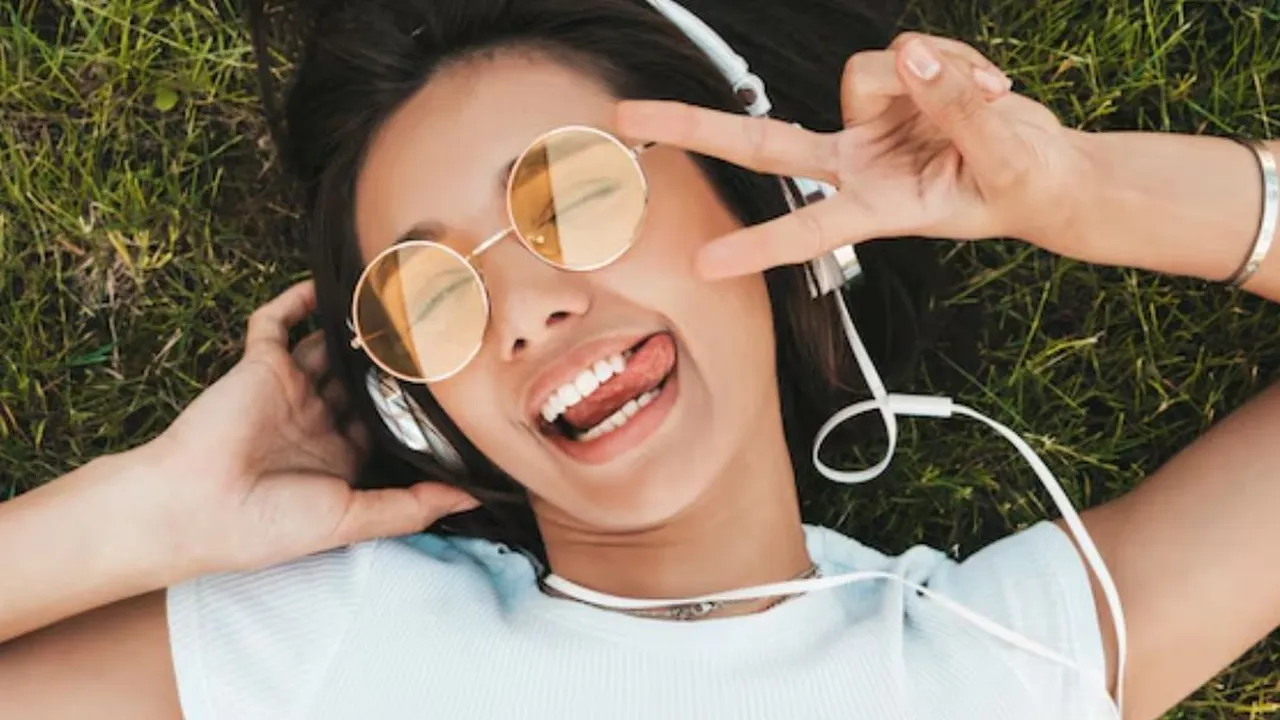 Sifat Orang Menyenangkan yang Bisa Menyebarkan Positivitas ke Sekitar Anda