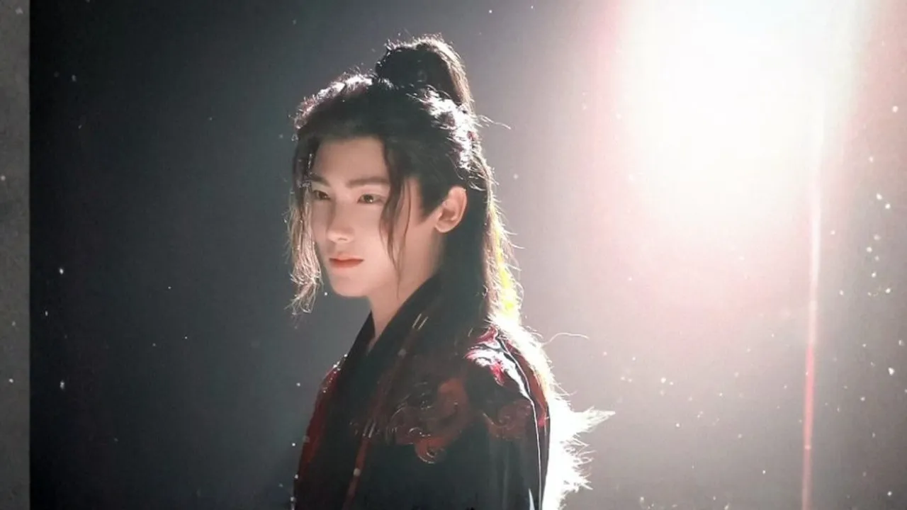 Sinopsis Drama China KEY TO THE PHOENIX HEART, Dibintangi Hou Ming Hao dan Au Mi