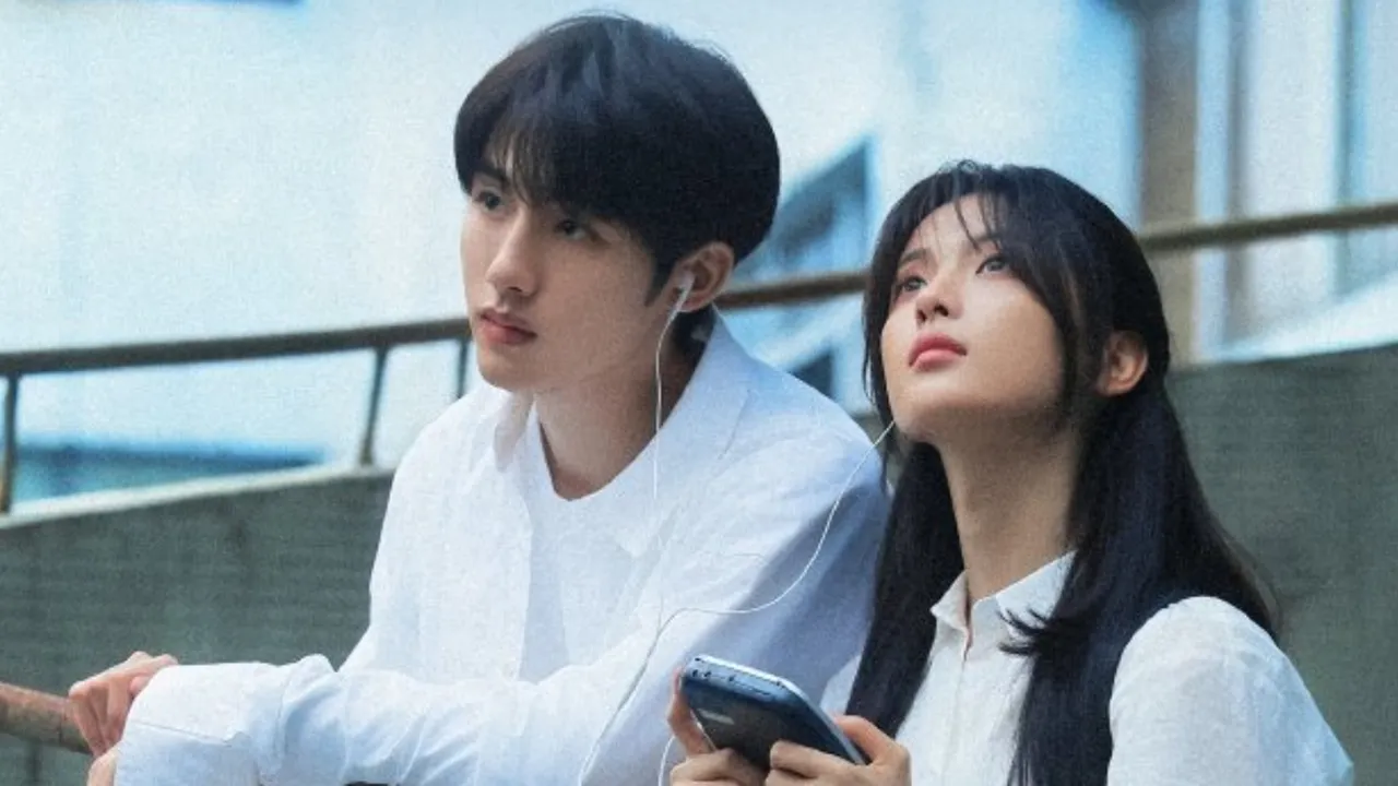 Sinopsis Drama China Sunshine Through the Rain yang Diperankan Aktor Muda Dong Si Cheng dan Yang Chao Yue