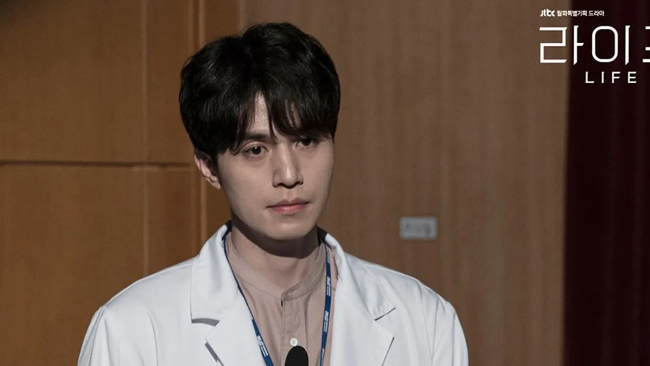 Sinopsis Drama LIFE Episode 2, Keberanian Lee Dong Wook Ungkap Kebenaran