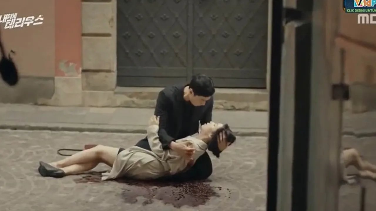 Sinopsis Drama TERIUS BEHIND ME Episode 4, Mengungkap Masa Lalu So Ji Sub Sinopsis Drama TERIUS BEHIND ME Episode 4, Mengungkap Masa Lalu So Ji Sub