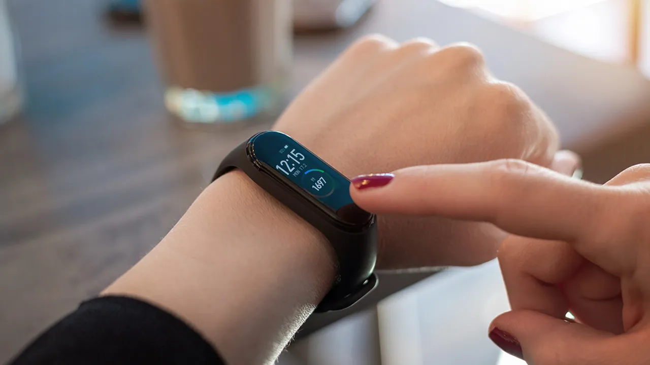Smartwatch Kece Buat Gen Z yang Stylish, Fungsional, dan Nggak Bikin Kantong Kaget