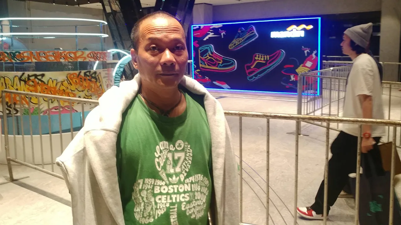 Sneakers Jadi Sebuah Budaya Positif Bagi Iwa K