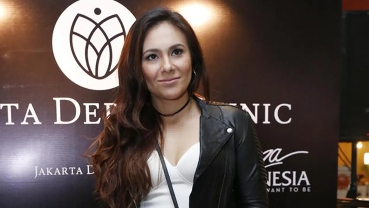 Soal Anak Chicco Jericho, Wulan Guritno Puji Cantik Banget