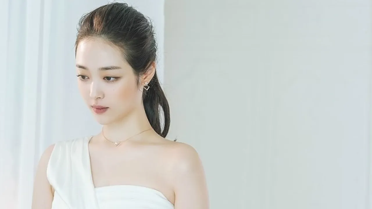 Soal Kematian Choi Sulli, Haters: Aku Tak Peduli Dia Hidup Atau Mati