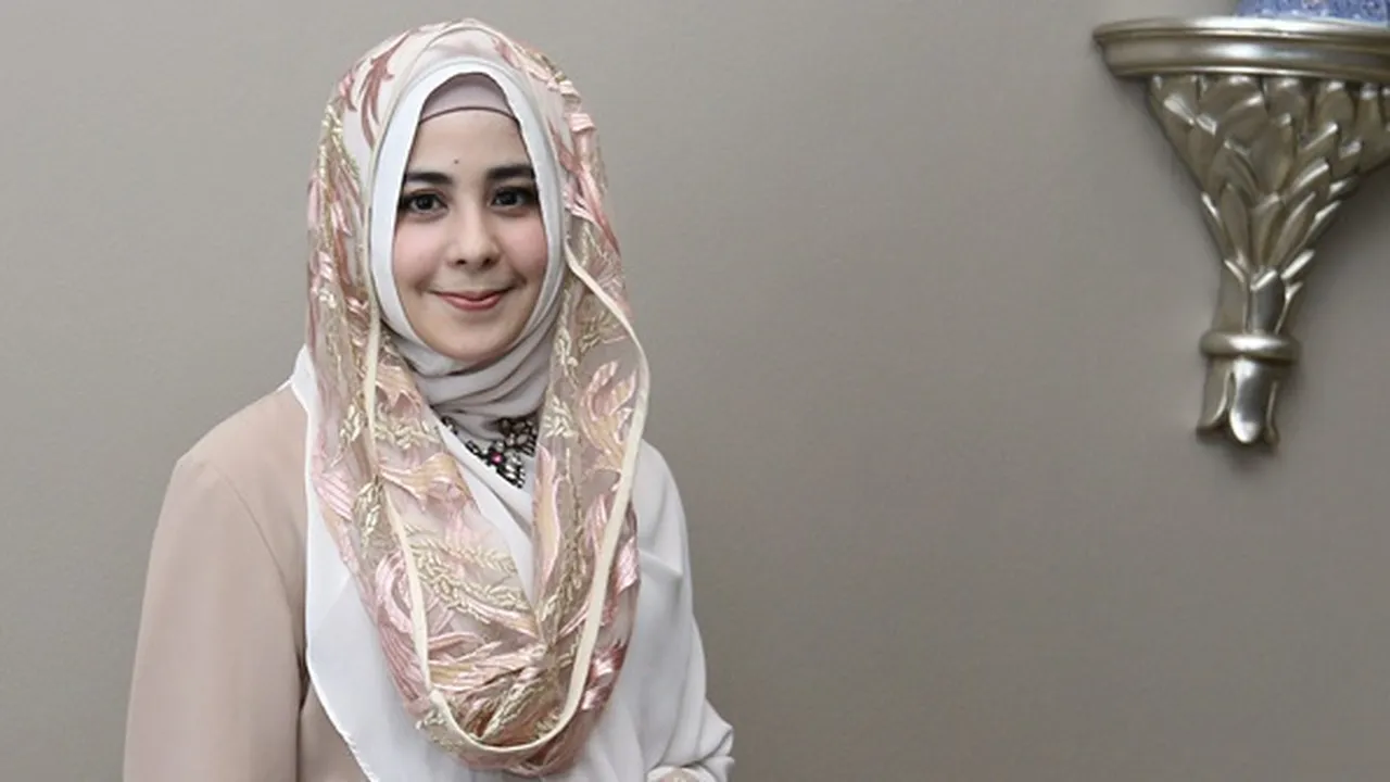 Soal Pernikahan Ketiga Risty Tagor, Begini Penjelasan Sang Ibu dan Manajer Soal Pernikahan Ketiga Risty Tagor, Begini Penjelasan Sang Ibu dan Manajer