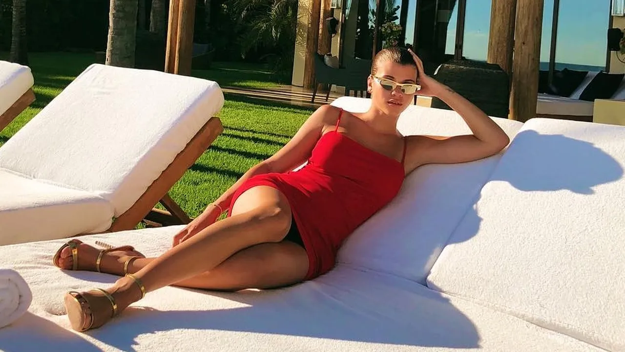 Sofia Richie Rayakan Ulang Tahun Ke-20 Bareng Scott Disick di Meksiko