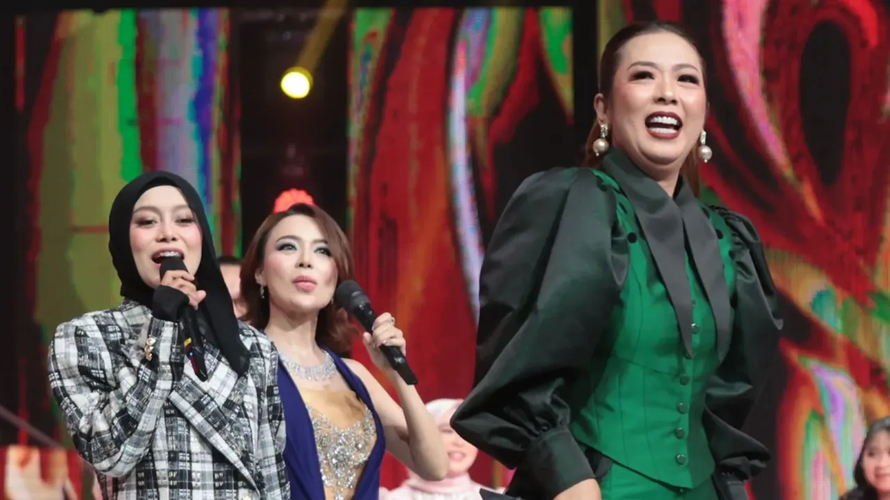 Soimah Sampai Berdiri saat Zhifanna Tampil di Dangdut Academy 8
