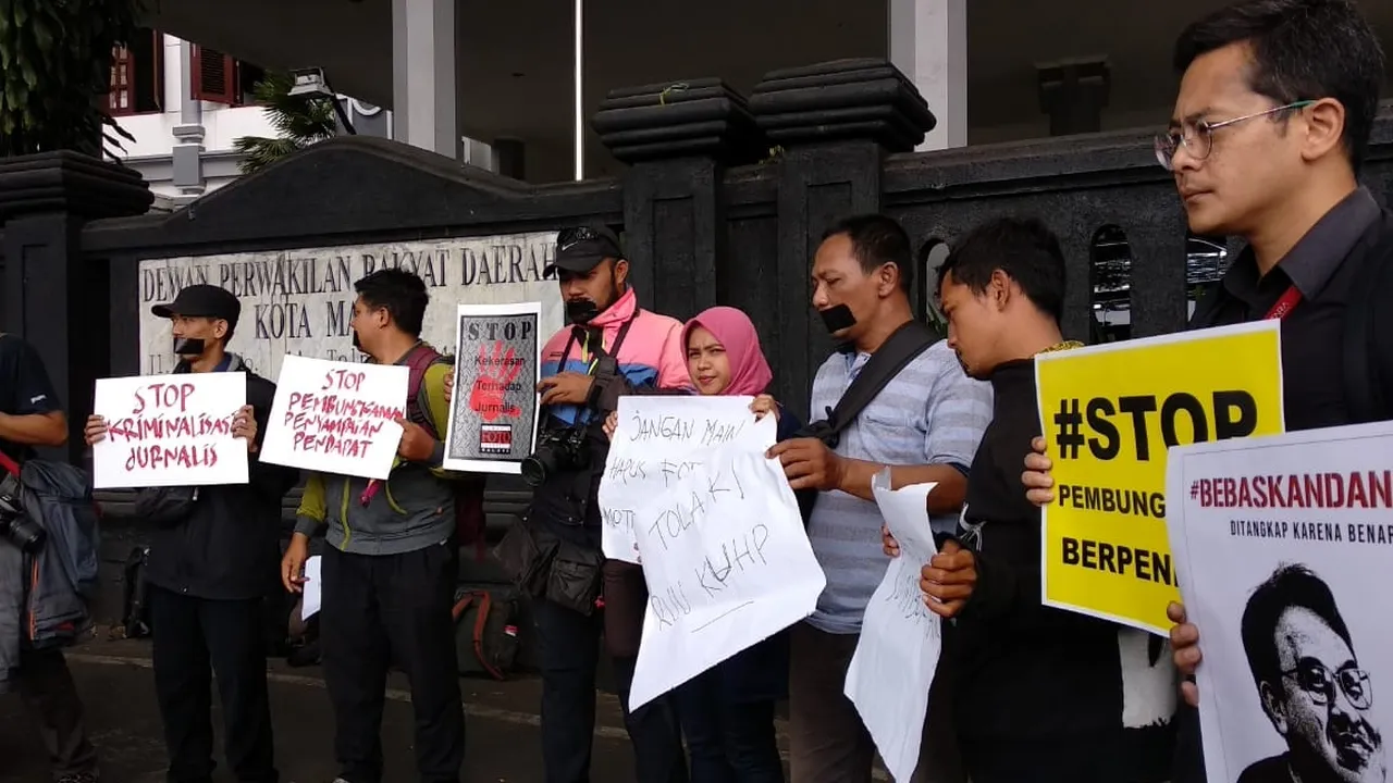 Solidaritas Untuk Keselamatan, Jurnalis di Malang Lakukan Aksi Tutup Mulut