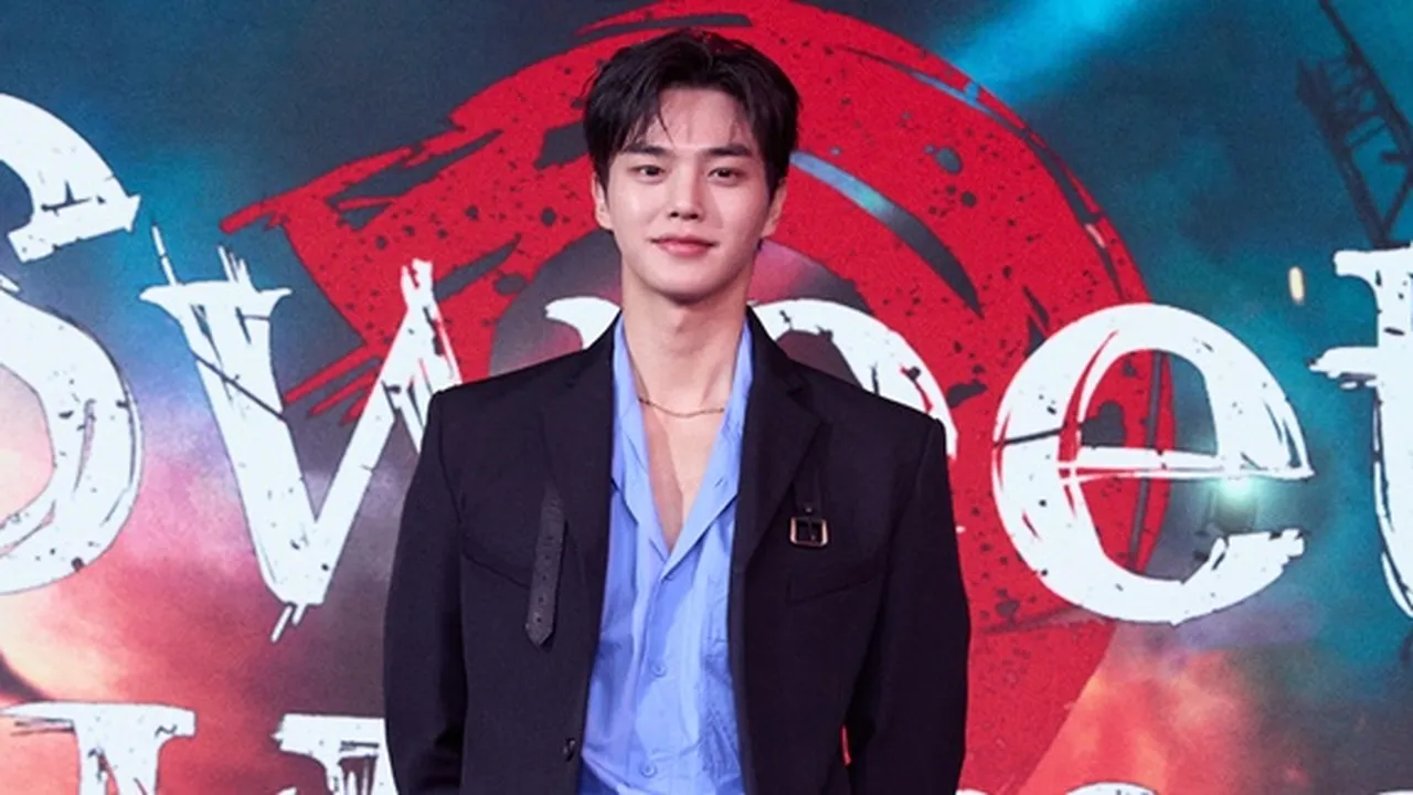 Song Kang Soal Adegan Buka-Bukaan di 'SWEET HOME 2' dan Drama Terakhir Sebelum Wajib Militer Song Kang Soal Adegan Buka-Bukaan di 'SWEET HOME 2' dan Drama Terakhir Sebelum Wajib Militer