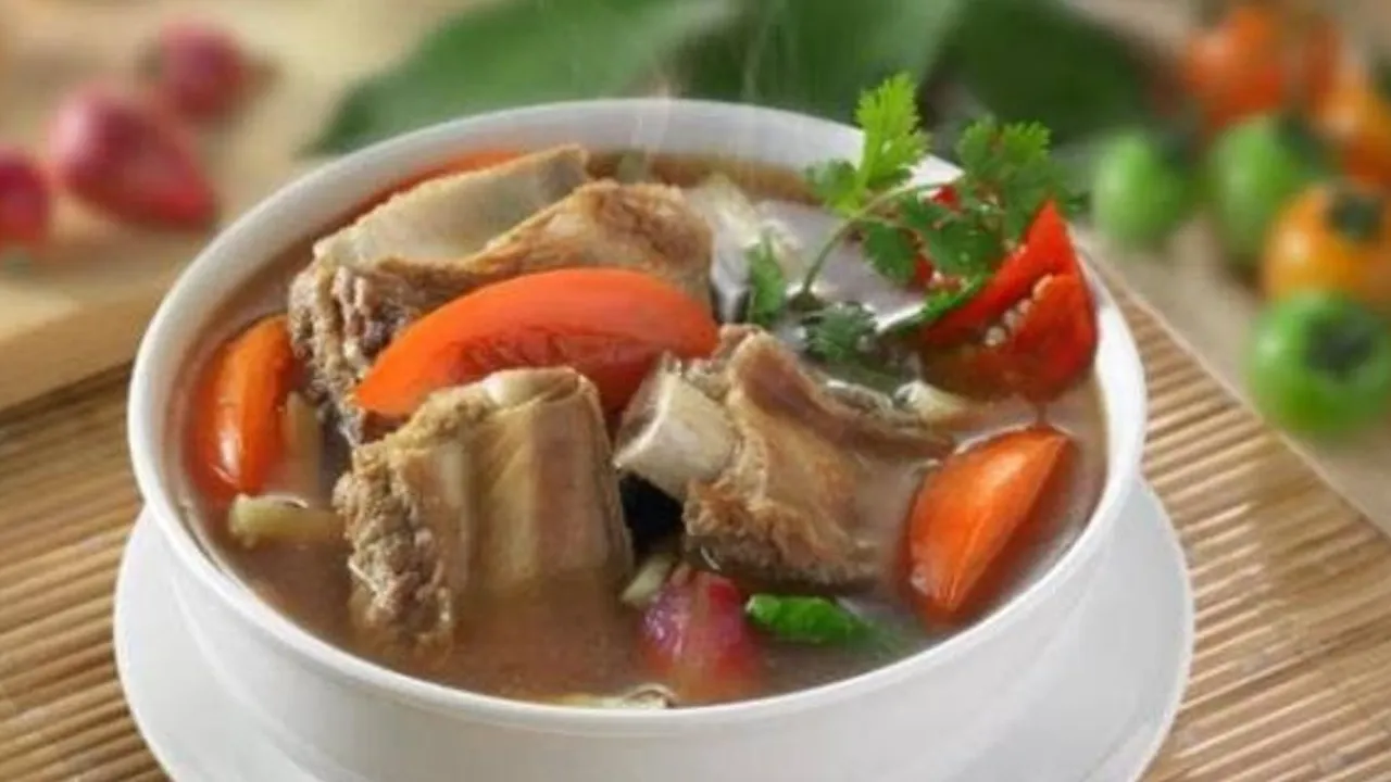 Sop Iga Sapi Bening ala Resto, 4 Resep Simpel yang Menggugah Selera!