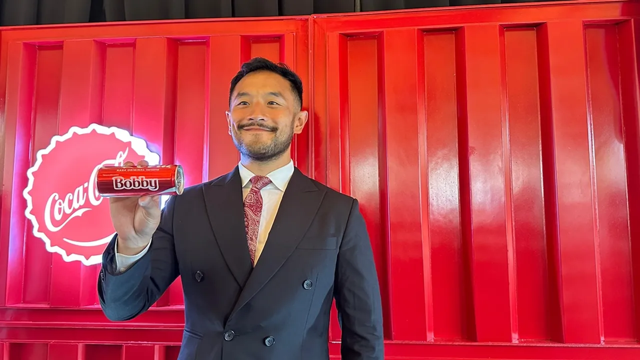 Spill Beli Perusahaan Lagi, Ternyata Ada Kejutan Terbaru dari Bobby Saputra dan Coca-Cola!