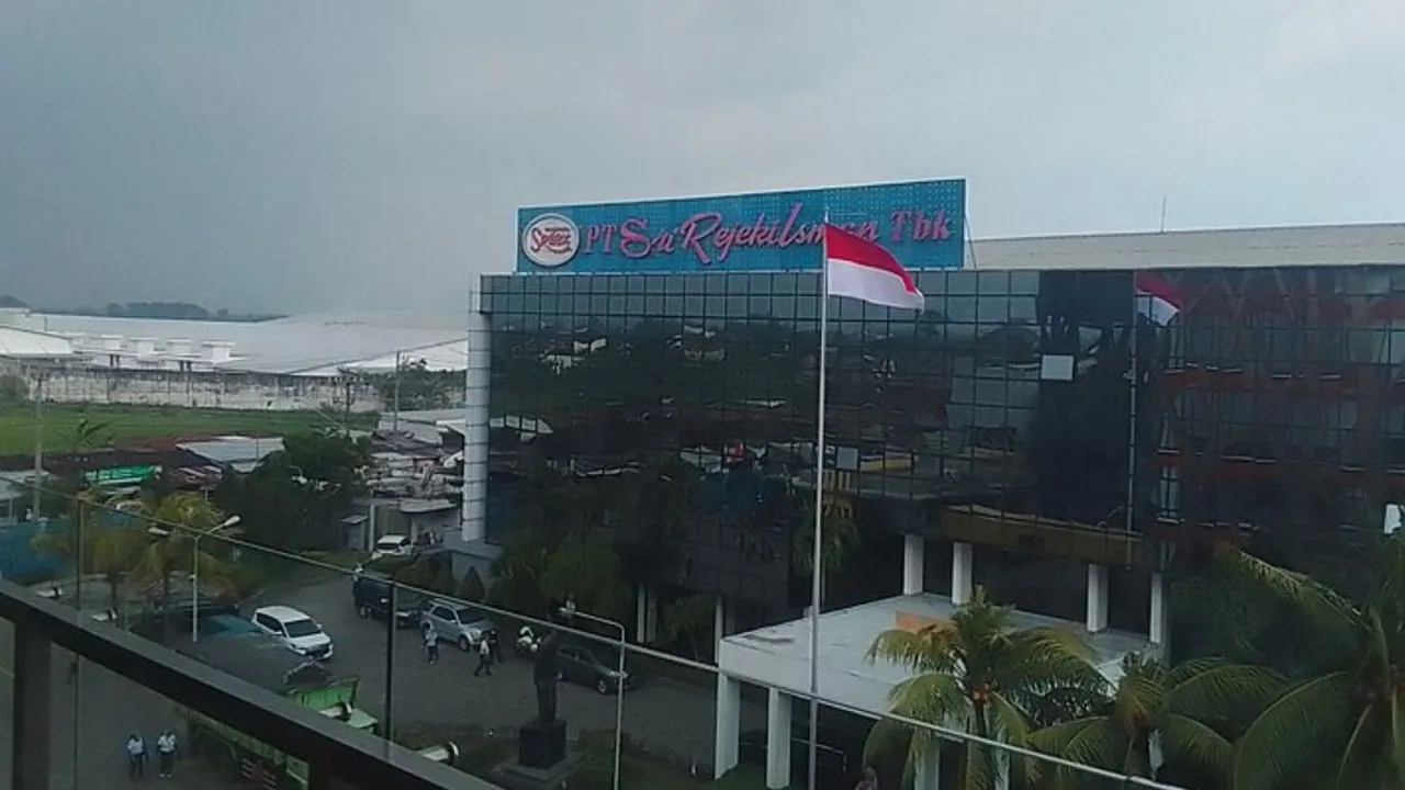 Sritex Resmi Tutup, Pemkab Sukoharjo Siapkan 8.000 Lowongan Kerja untuk Korban PHK Sritex Resmi Tutup, Pemkab Sukoharjo Siapkan 8.000 Lowongan Kerja untuk Korban PHK