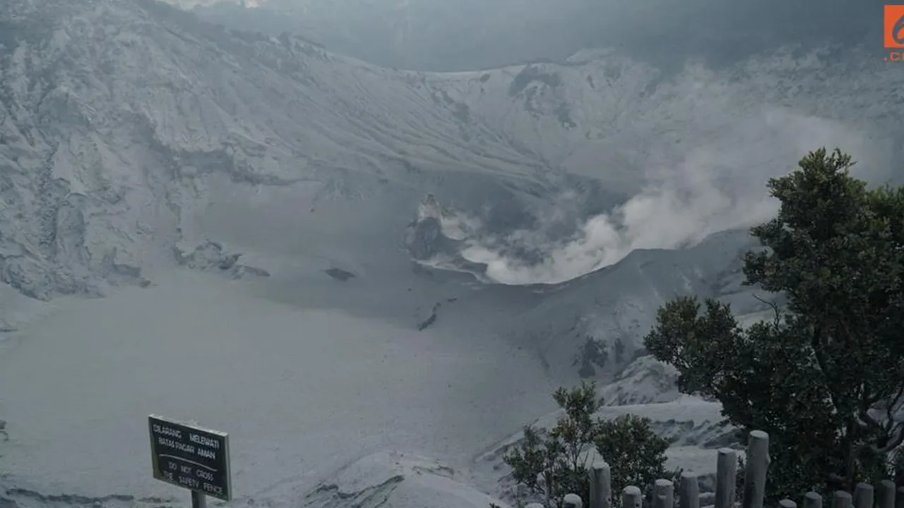 Status Gunung Tangkuban Parahu Naik ke Waspada, Warga Diimbau Segera Menjauh