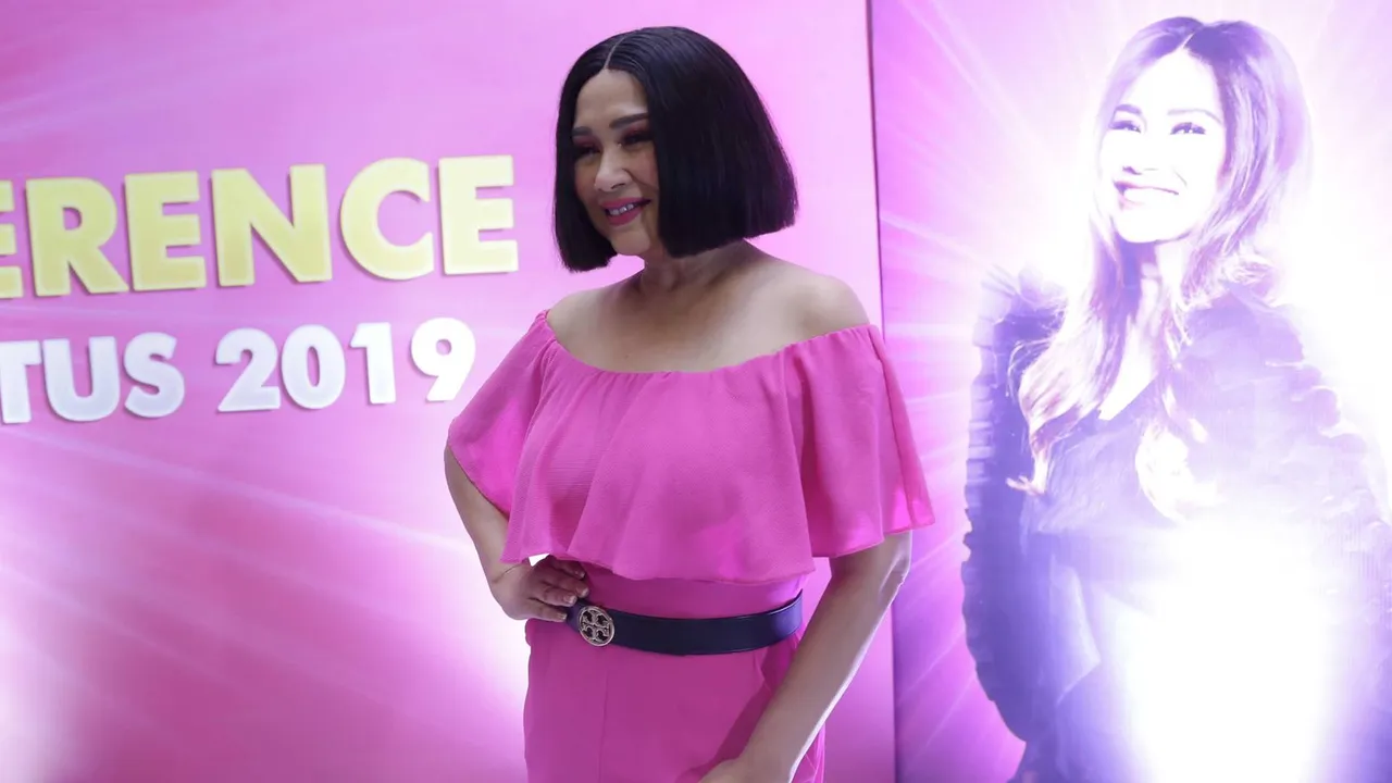 Stephanie Poetri Rilis Lagu di Amerika, Titi DJ Bangga