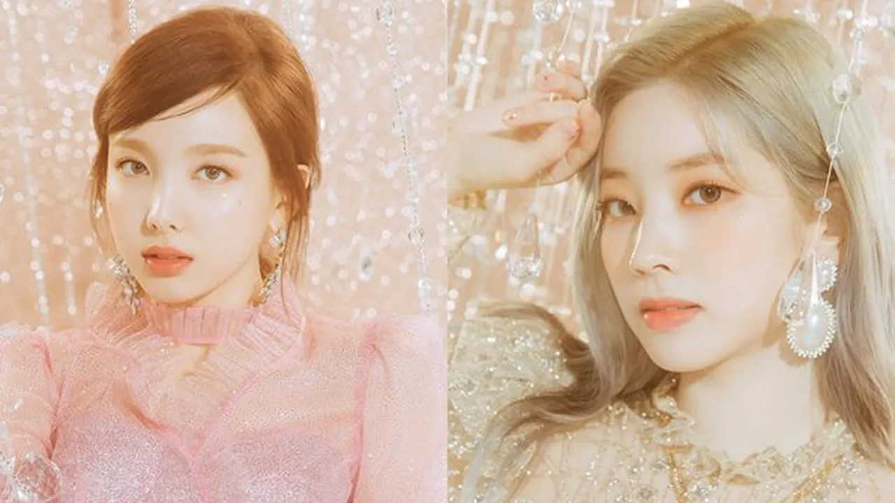 Stylist TWICE Dapat Kritikan Karena Nayeon & Dahyun Pakai Kostum Aneh