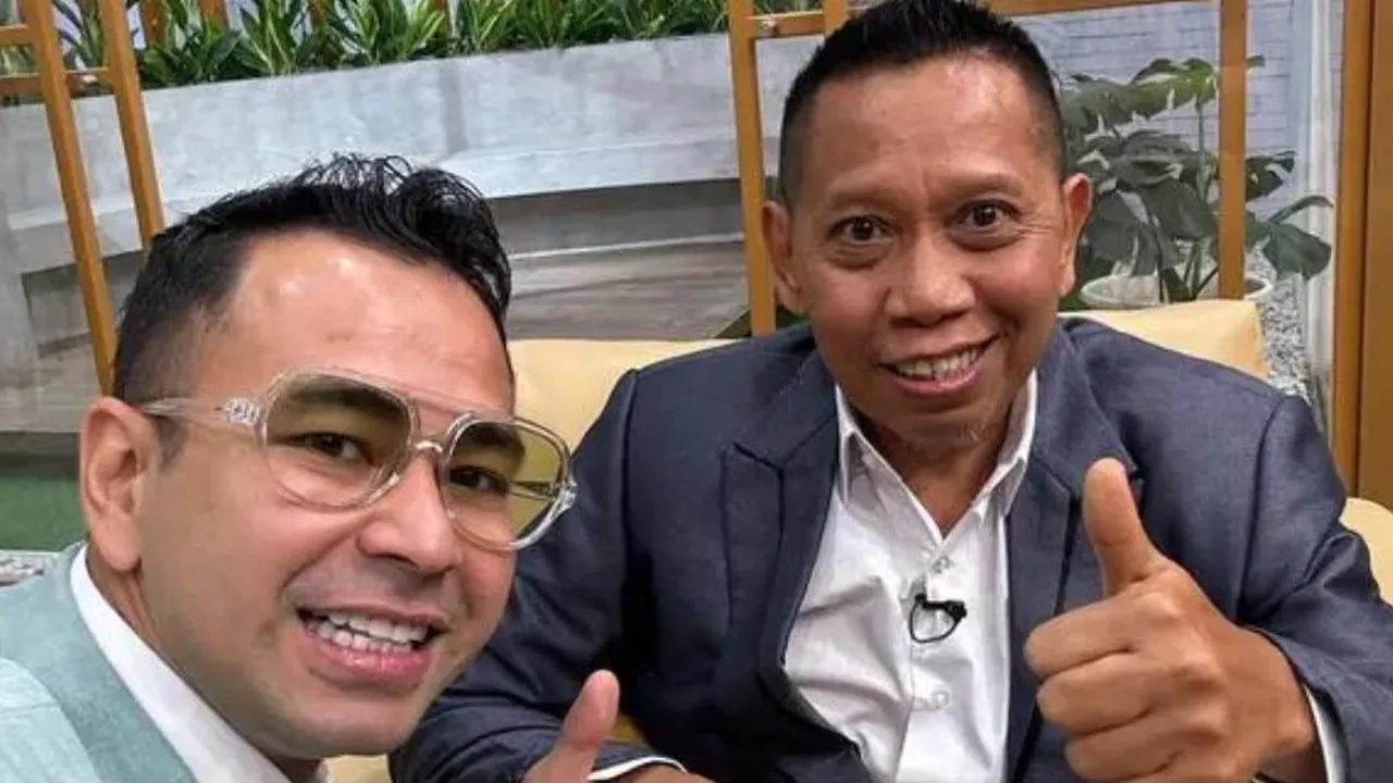 Suasana Hangat Mengharukan, Intip Momen Raffi Ahmad Beri Semangat Tukul Arwana yang Kesehatannya Semakin Membaik