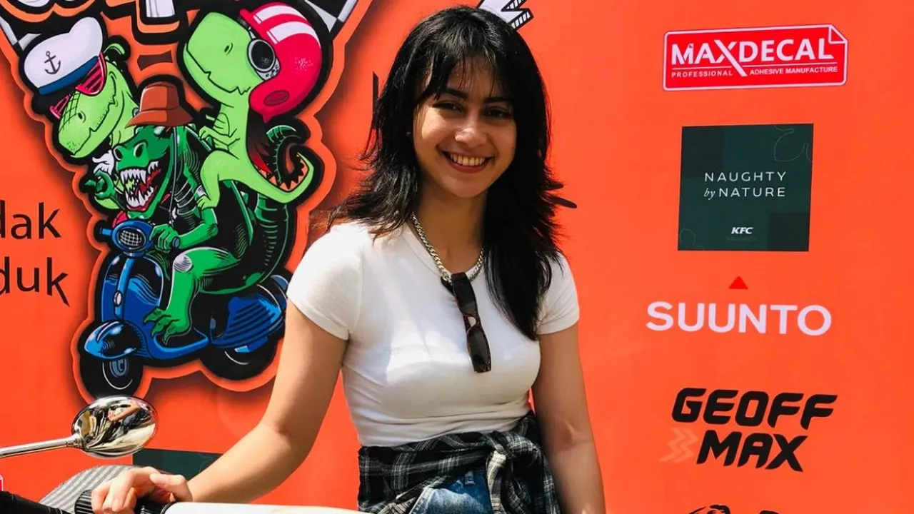 Suka Vespa Sejak Masih SD, Sintya Marisca Bikin Komunitas Sendiri