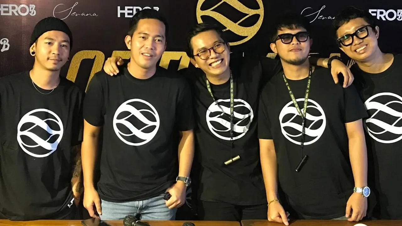 Sukses Lewat Lagu 'Serana', For Revenge Rilis Penawar Patah Hati