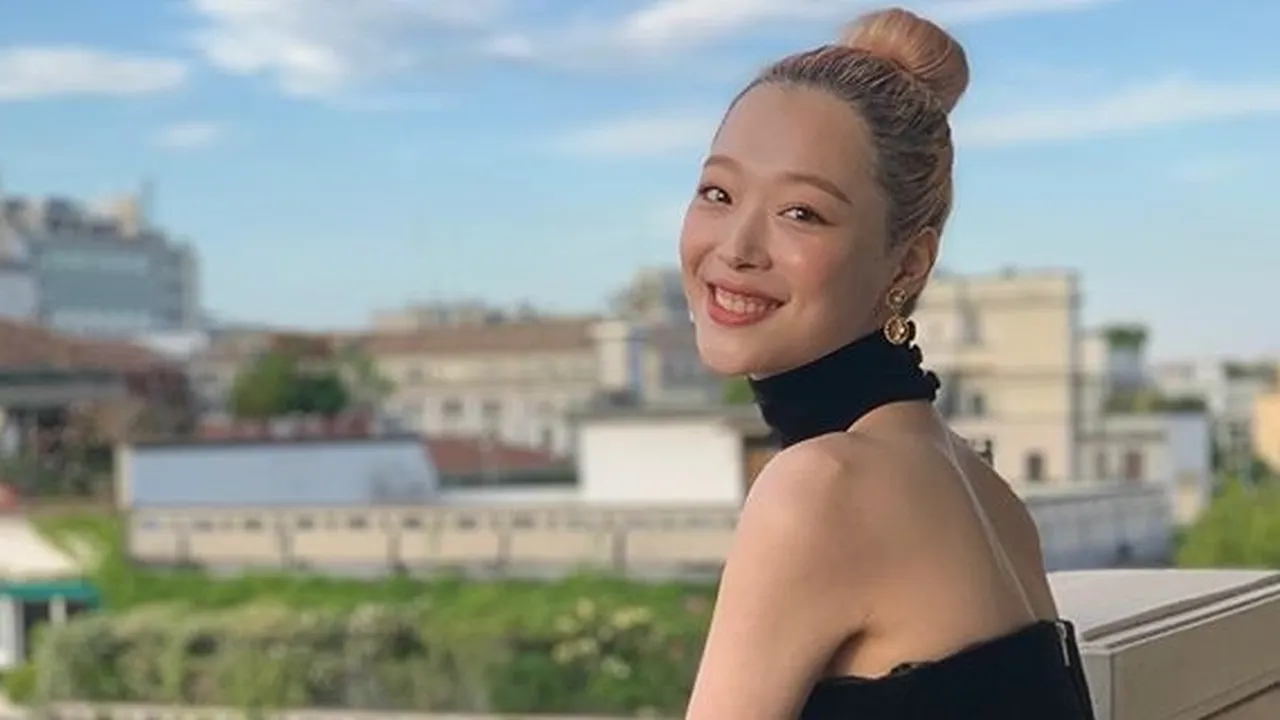 Sulli Masih Syuting Iklan, Sehari Sebelum Dikonfirmasi Meninggal Dunia