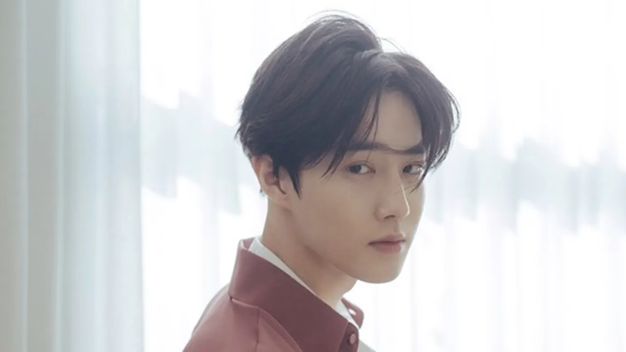 Sultan Beneran! Harga HP Terbaru Suho EXO Ini Bisa Bikin EXO-L Indonesia Menjerit