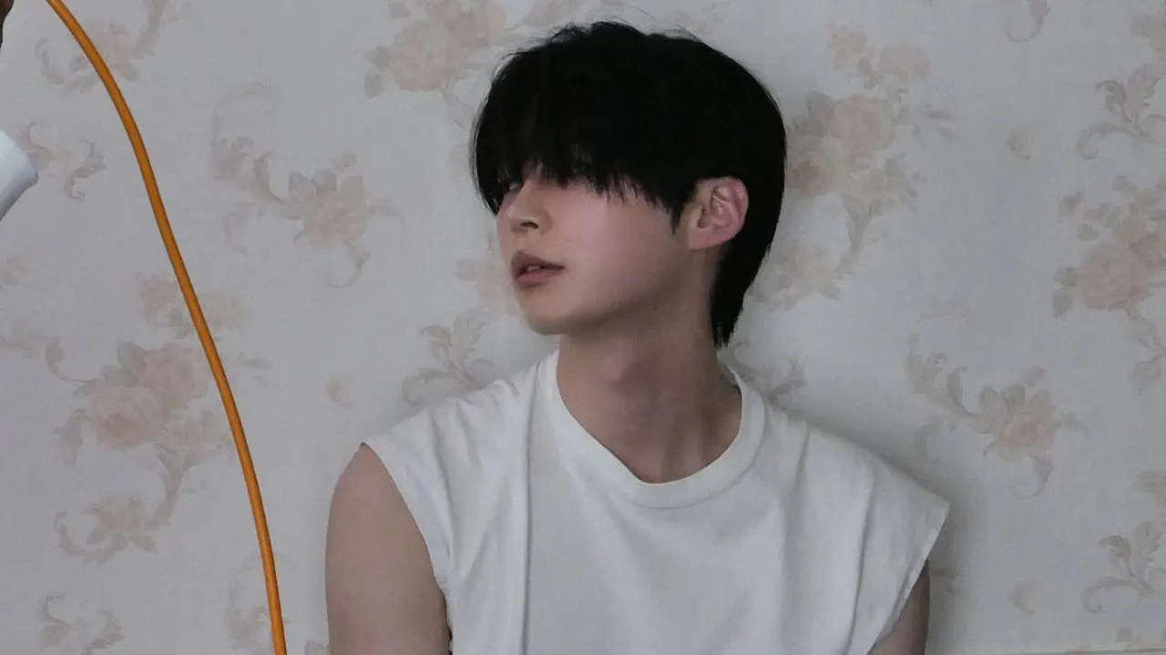 Sung Hanbin ZEROBASEONE Debut Solo Bulan Oktober, Member Pertama di Grup
