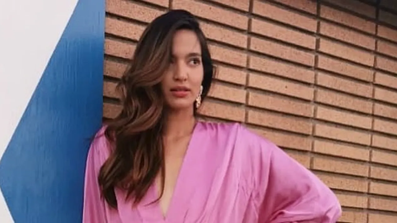 Super Boros, Nia Ramadhani Tak Pernah Pegang Uang