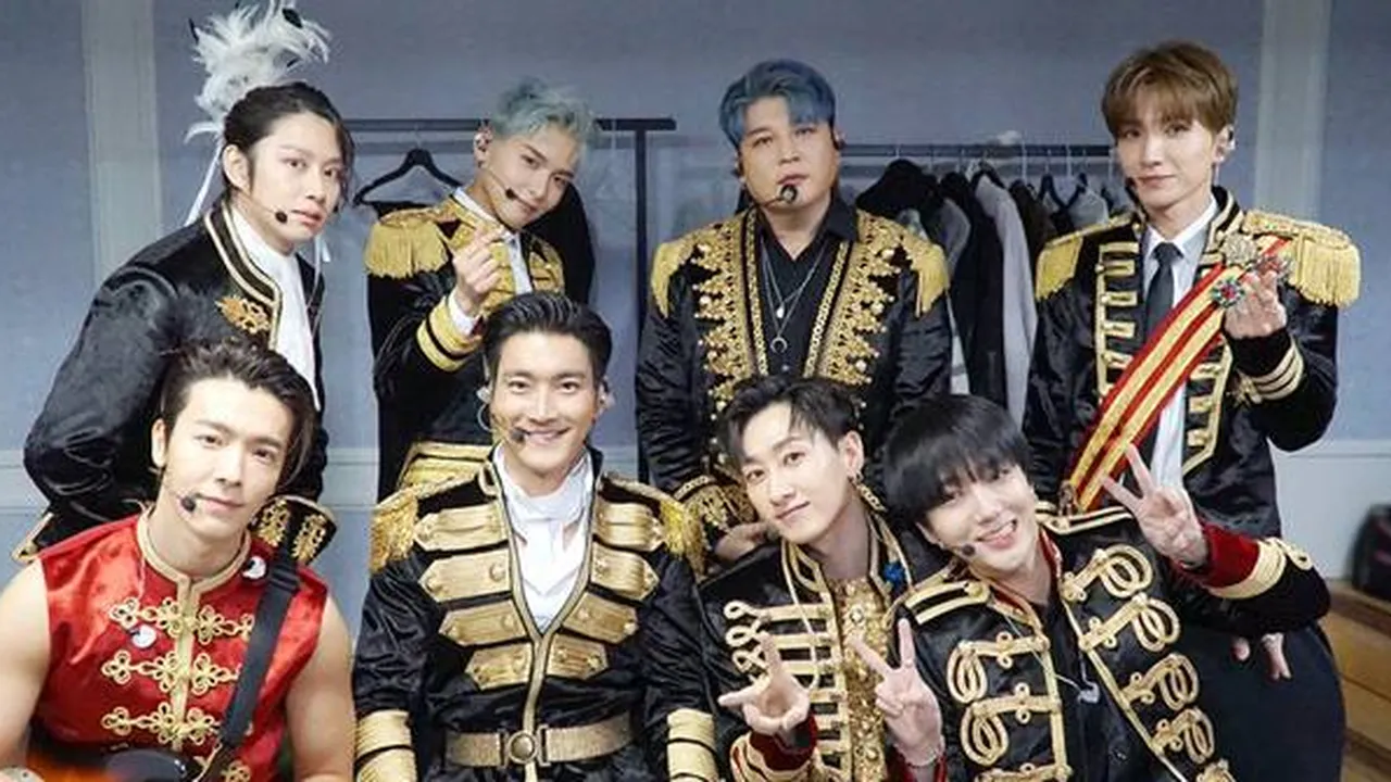 Super Junior di Jeddah Disambut Mewah, Heechul Dapat Bros Emas Murni