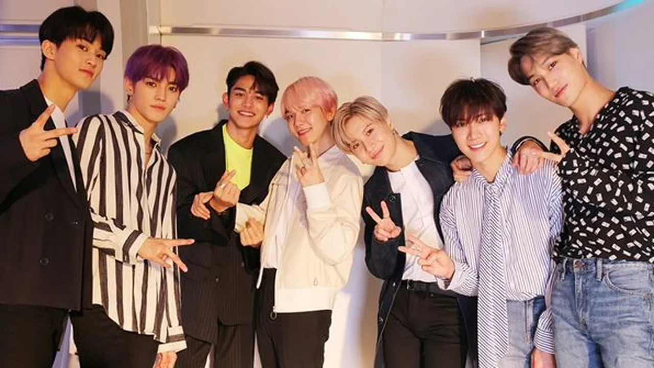 SuperM Baru Sebulan Debut, SM Entertainment Sudah Rilis Light Stick Official