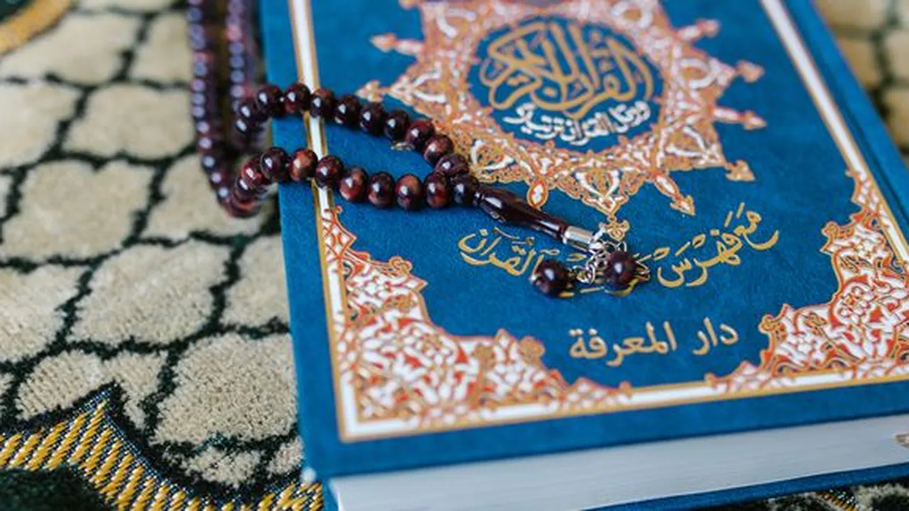 Al Falaq Arti Beserta Bacaan, Terjemahan, dan Keutamaan untuk Perlindungan - Kesehatan