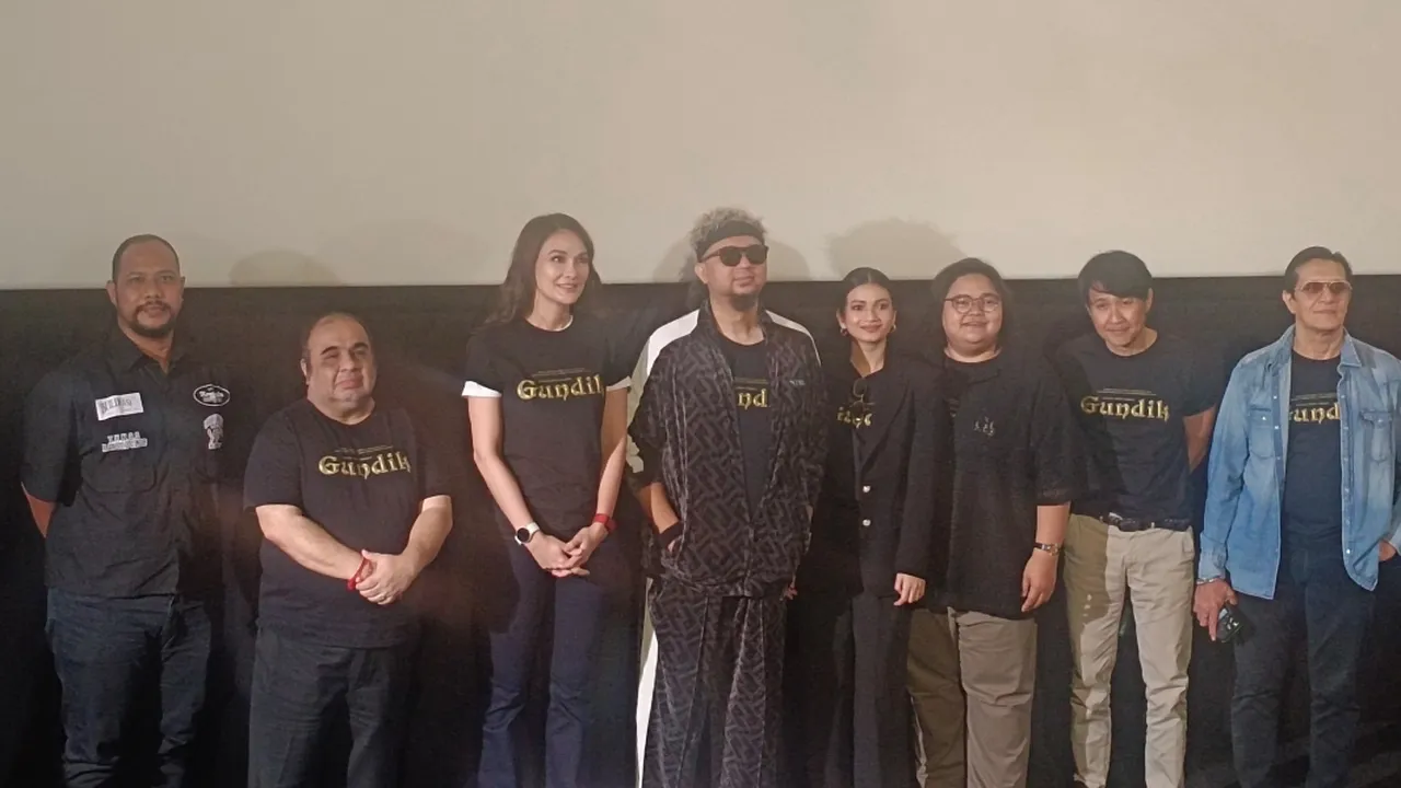 Sutradara Anggy Umbara Ungkap Luna Maya Bukan Pilihan Pertama untuk Pemeran Utama di Film 'GUNDIK'